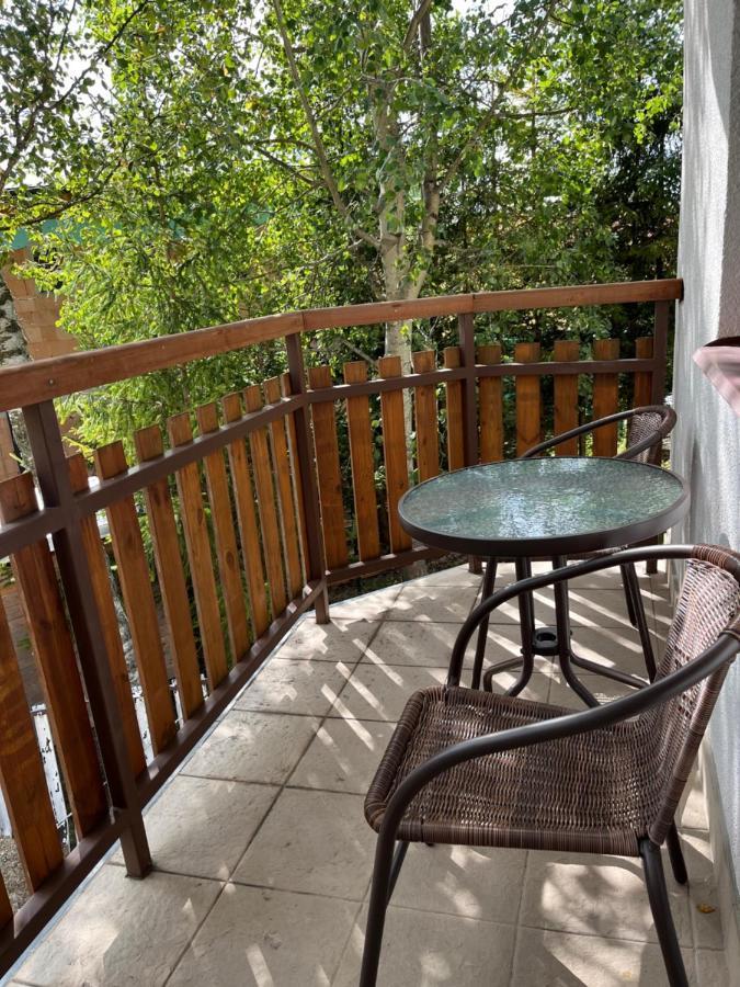 Slnecny 2-Izbovy Apartman Pod Lesom, Dolny Smokovec Високі Татри Екстер'єр фото