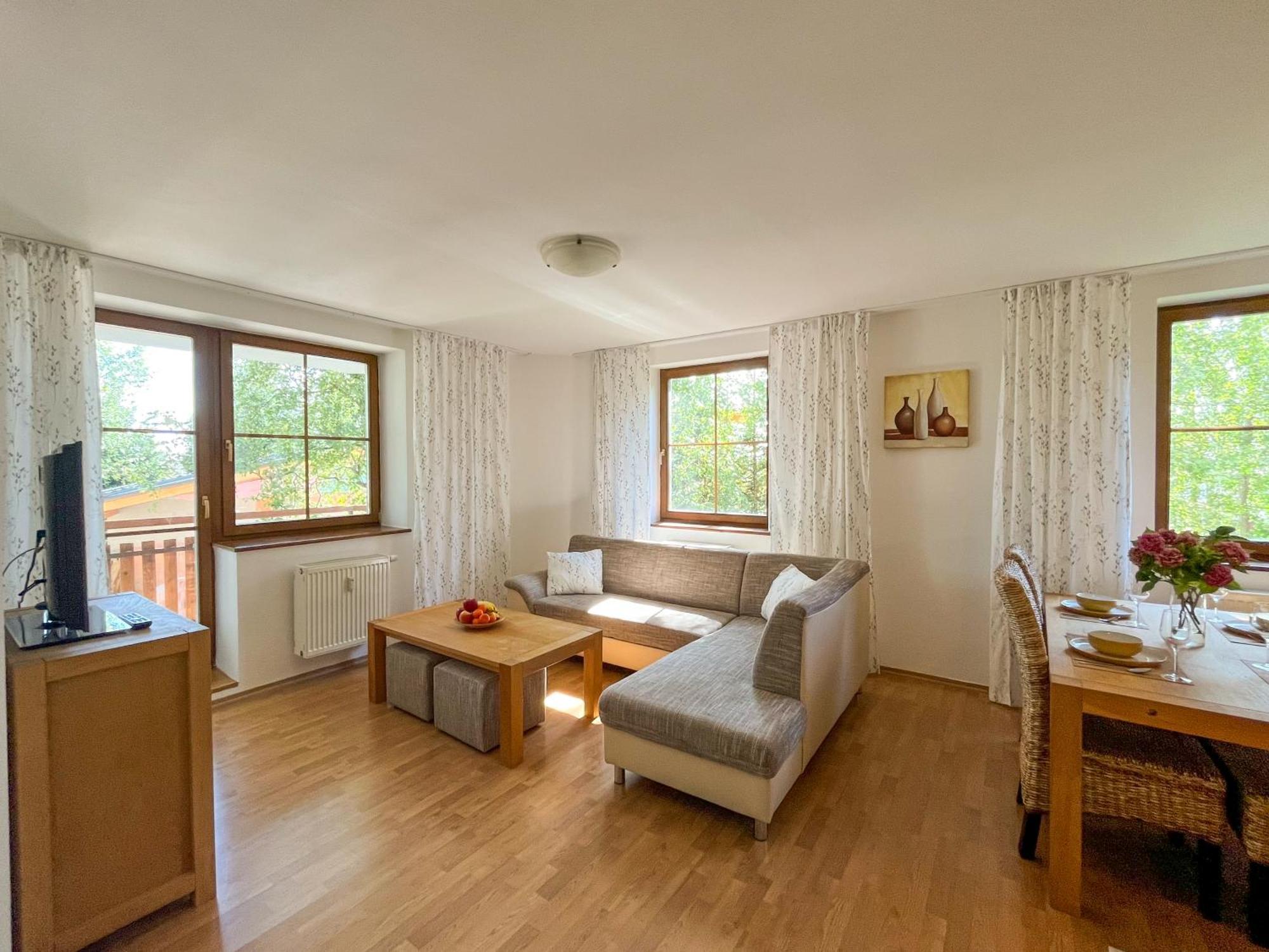 Slnecny 2-Izbovy Apartman Pod Lesom, Dolny Smokovec Високі Татри Екстер'єр фото